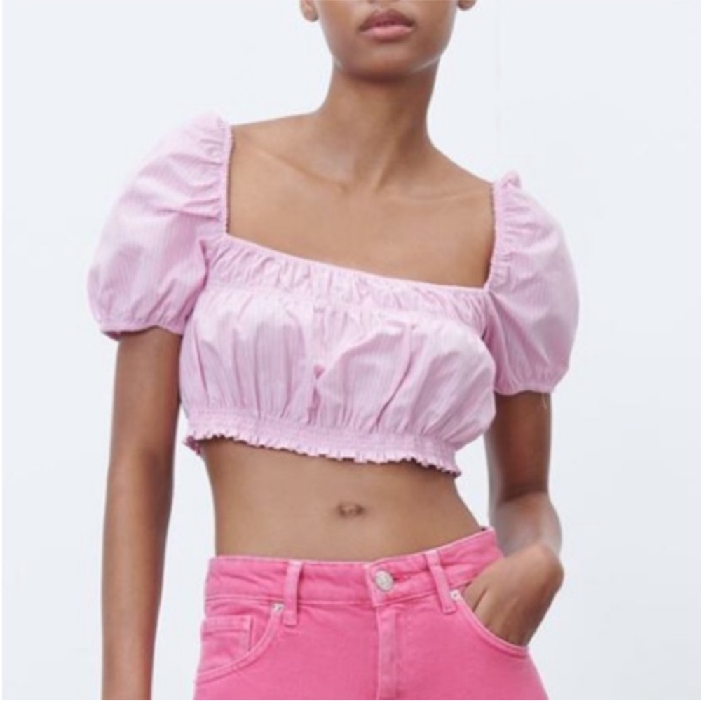 ZARA Poplin Crop Top Pink / White Stripes Puff
Sleeves Size M Medium